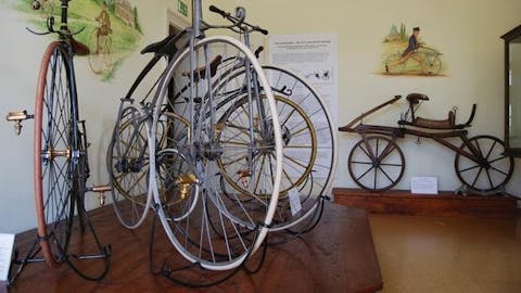 Exponate im Fahrradmuseum